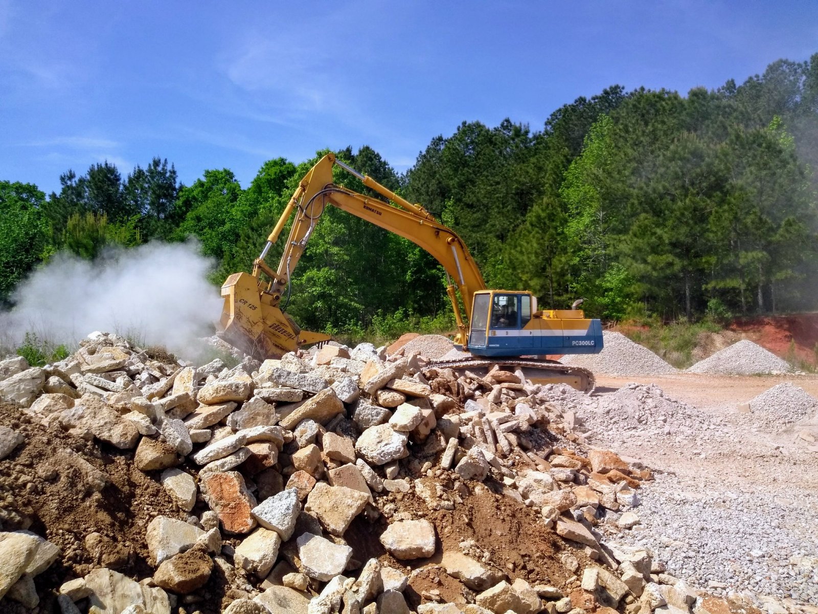 Crush-All CR125 Impact bucket Crusher